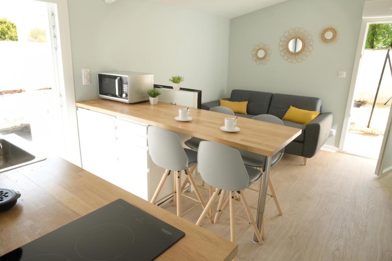 Апартаменты T2 - 28M2 Avec Cour Et Stationnement, Wifi Et Linge Fournis Ангулем Экстерьер фото