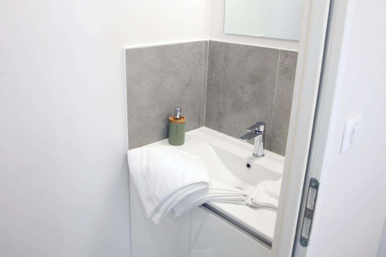 Апартаменты T2 - 28M2 Avec Cour Et Stationnement, Wifi Et Linge Fournis Ангулем Экстерьер фото
